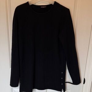 J. McLaughlin Classic Black Crew Neck Cashmere Sweater